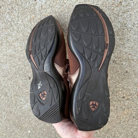 ARIAT Mary Jane Shoes Womens Size 9.5 Brown Metallic Leather Strap Perforated - Picture 5 of 9